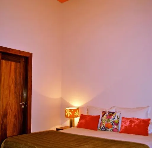 Guest house Quinta De Tourais